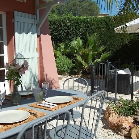 Dom wakacyjny Provencale 4 Etoiles - Piscine & Jardin Zen *